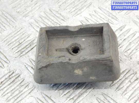 Поддомкратник пластмассовый BM3208327 на BMW 3-series (E46)