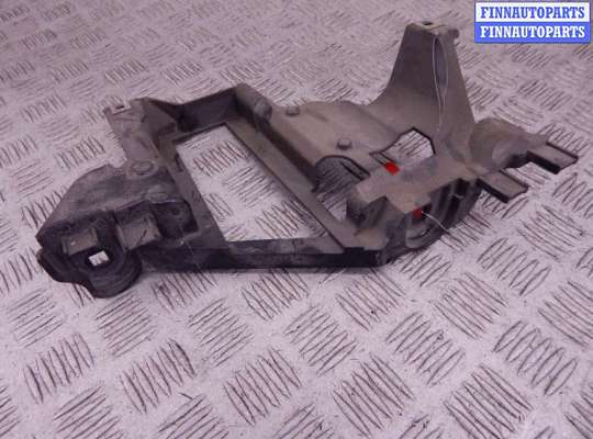 Купить Кронштейн пластмассовый на BMW X5-series (E53) Кронштейн пластмассовый BM3544022 на BMW X5-series (E53)