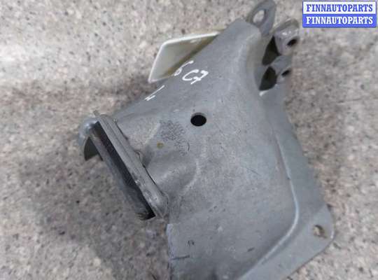 кронштейн AU1430062 на AUDI A6 Allroad C7