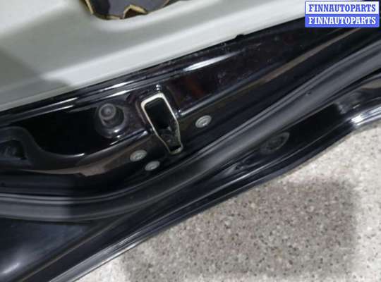 замок двери передней правой TT938808 на TOYOTA Prius 3