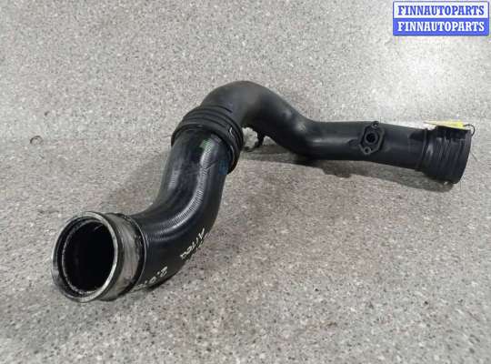 Патрубок (трубка, шланг) на Volkswagen Passat B6 (3C)