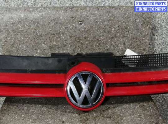 Решетка радиатора на Volkswagen Golf IV (1J)