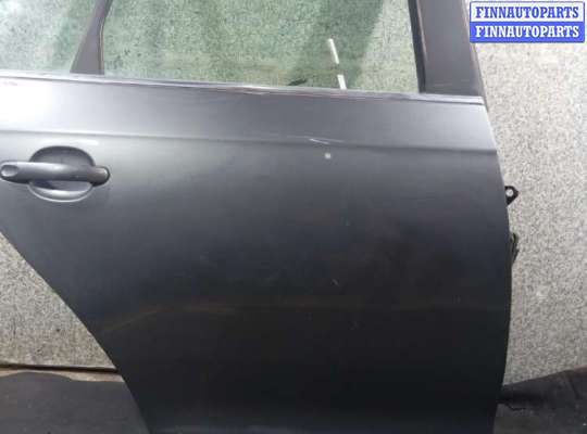 купить Дверь задняя правая на VOLKSWAGEN Jetta 5