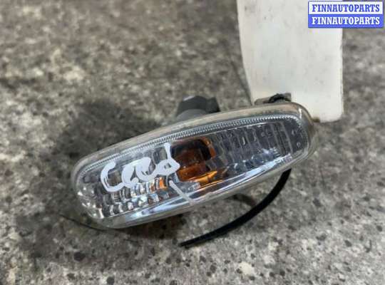 купить Повторитель передний левый на KIA CEED