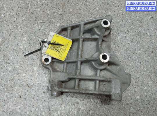 Кронштейн компрессора кондиционера FT396137 на FIAT STILO