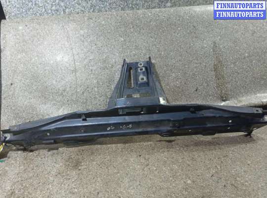 купить Передняя панель крепления облицовки (телевизор) на AUDI 90 B3