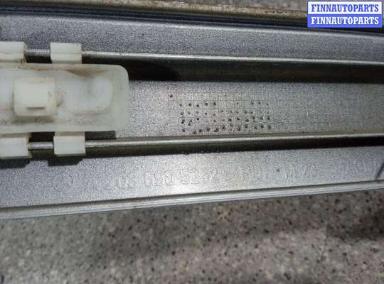 купить молдинг двери задней правой на Mercedes C W203