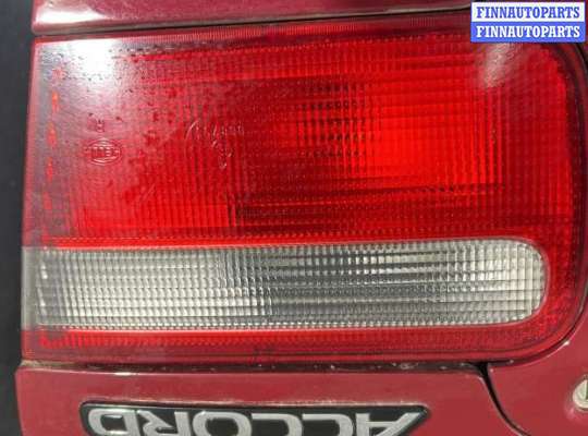 купить фонарь крышки багажника правый на HONDA Accord 5 поколение