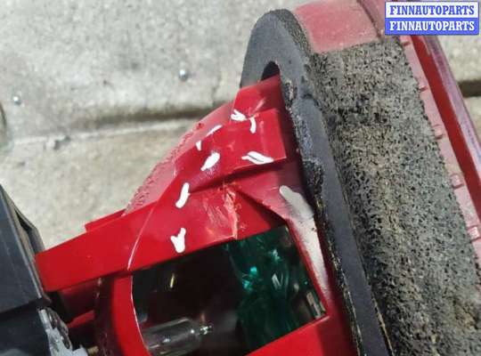 купить фонарь крышки багажника правый на CITROEN C5 2