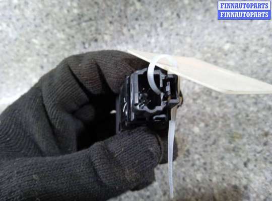 Кнопки на Peugeot 307