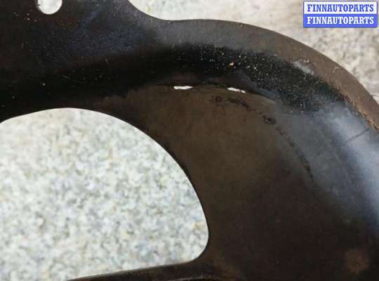 Защита двигателя нижняя (поддона) на Toyota Prius III