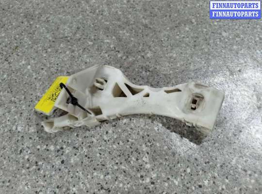 Кронштейн крепления бампера MZ424725 на MAZDA 3 BK