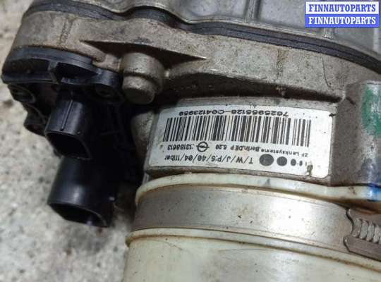 Насос гидроусилителя руля OP2431563 на OPEL Zafira 2  (B)