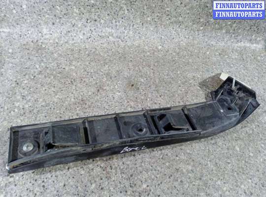 Кронштейн бампера на Volkswagen Golf IV (1J)