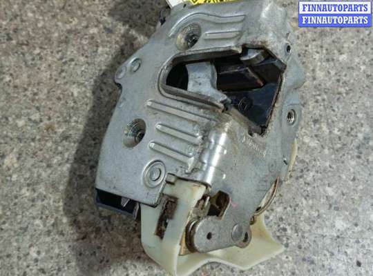 купить Замок двери задней правой на Mercedes E W124