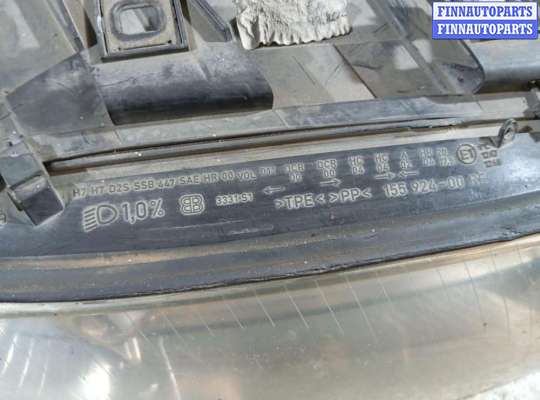 Фара передняя на Audi A6 (C5)