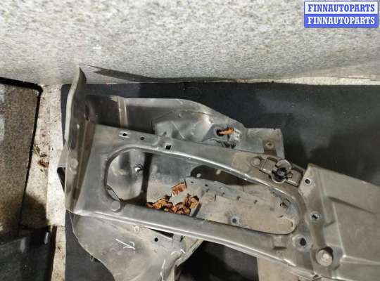 купить Передняя панель крепления облицовки (телевизор) на Mercedes S W140