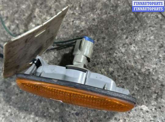 Повторитель поворота в крыло на Mazda 323 (BJ) 323F/ 323S