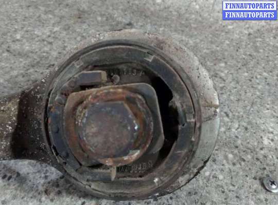 купить Рычаг передний правый на VOLKSWAGEN PASSAT B5