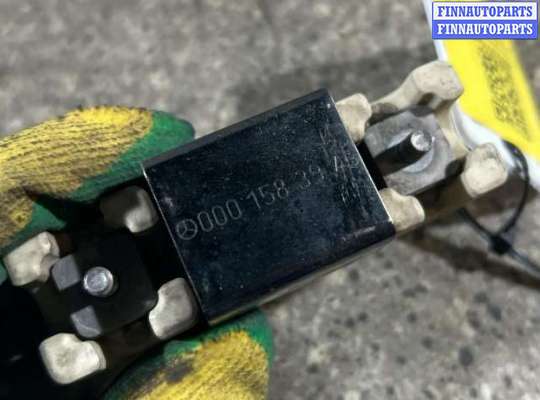 купить Реле вентилятора на Mercedes S W140