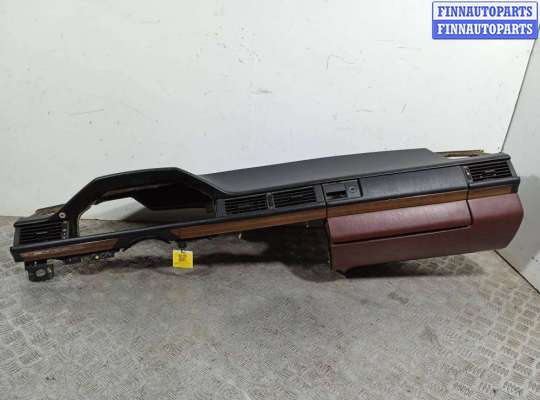 купить Обшивка салона на Mercedes E W124