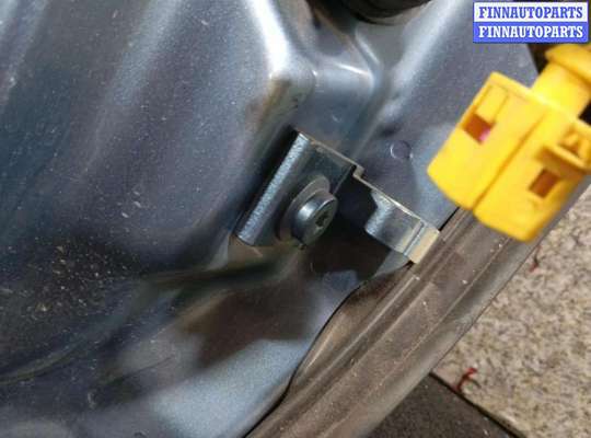 Петля двери на Skoda Octavia (1Z, A5)