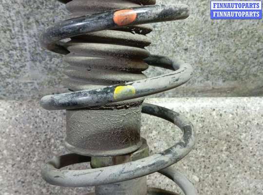 Стойка подвески амортизационная на Toyota Caldina T190