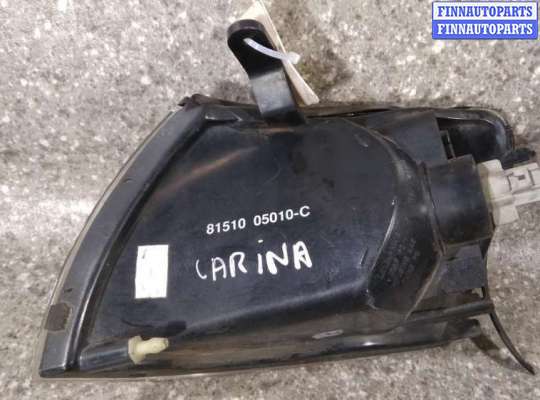 купить поворотник правый на TOYOTA Carina T190