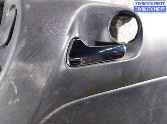 купить Ручка внутренняя задняя левая на OPEL Zafira (A)
