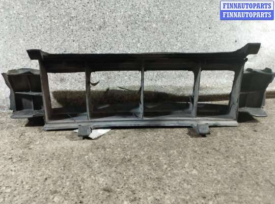 купить Дефлектор радиатора на Mercedes S W140