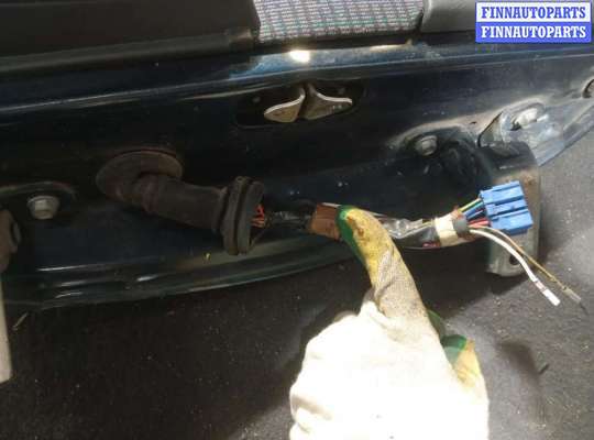 Проводка двери передней левой TT898322 на TOYOTA Carina E