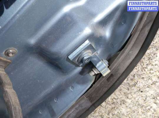 Петля двери на Skoda Octavia (1Z, A5)