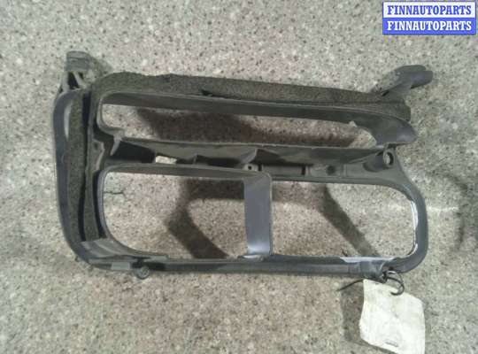 купить Рамка фары противотуманной левой на TOYOTA Avensis 2  (T250)