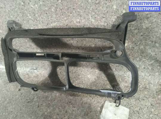 купить Рамка фары противотуманной левой на TOYOTA Avensis 2  (T250)