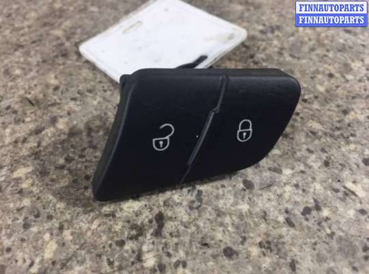 Кнопка центрального замка VG1392281 на VOLKSWAGEN PASSAT B6