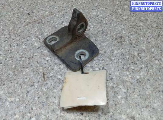 Петля двери задней правой VG2674426 на VOLKSWAGEN PASSAT B6