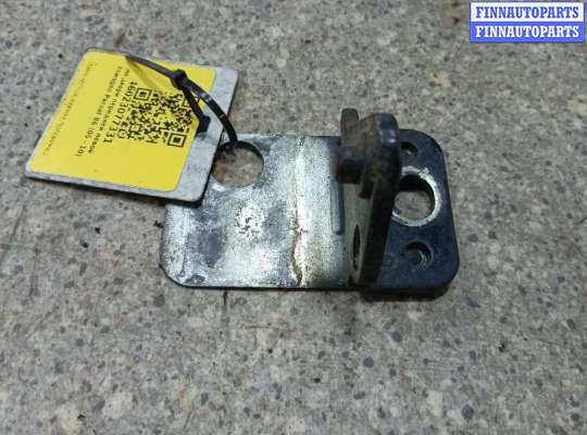 петля двери передней левой VG2674433 на VOLKSWAGEN PASSAT B6