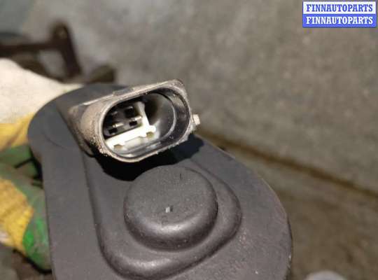 купить Суппорт задний правый на VOLKSWAGEN PASSAT B6