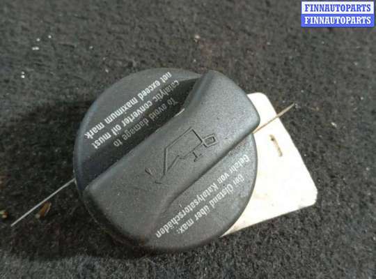 Крышка (пробка) маслозаливная на Volkswagen Golf IV (1J)