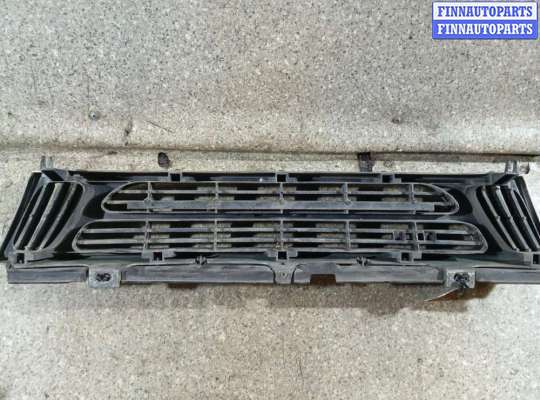 купить РЕШЕТКА РАДИАТОРА на SAAB 9000 рест.