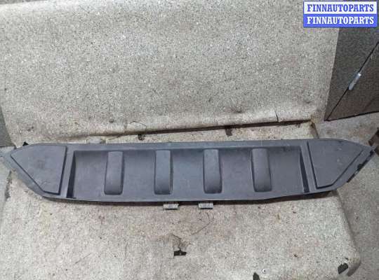 Накладка замка капота AU1724548 на AUDI Q7 4L