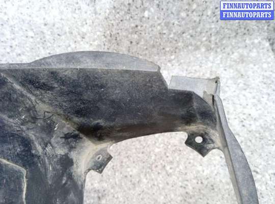 купить Рамка фары противотуманной левой на CITROEN Xsara Picasso