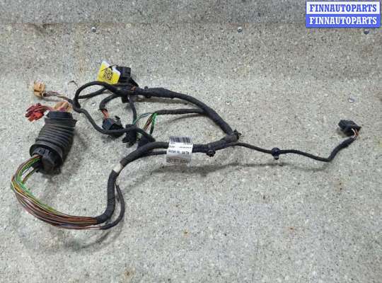 Проводка двери передней левой AU1272386 на AUDI A6 4B/C5