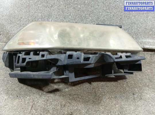 купить Фара правая на RENAULT Megane 2