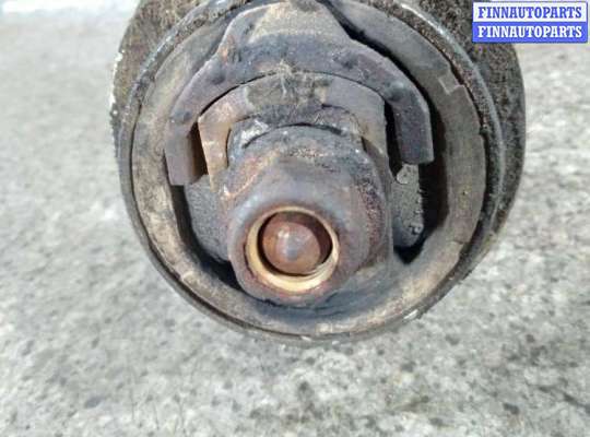 купить Рычаг передний правый на VOLKSWAGEN PASSAT B5