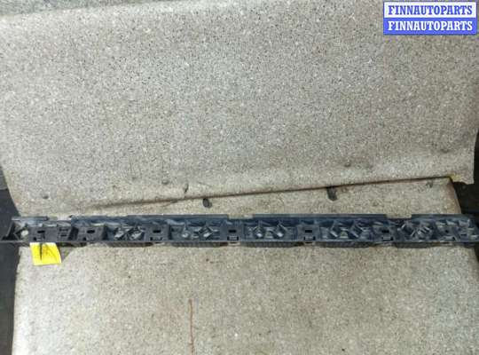 купить кронштейн крепления порога на BMW X1 E84