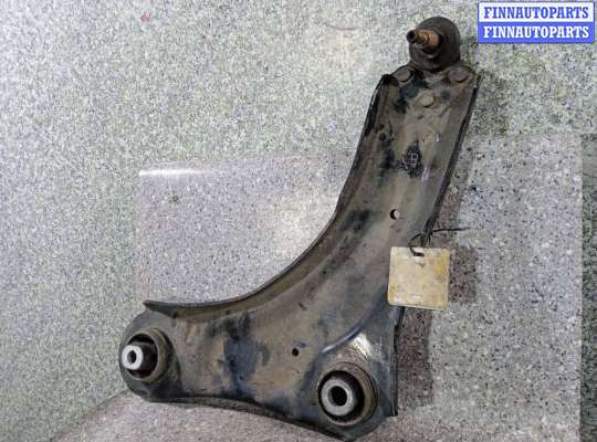 Рычаг подвески на Renault Scenic III