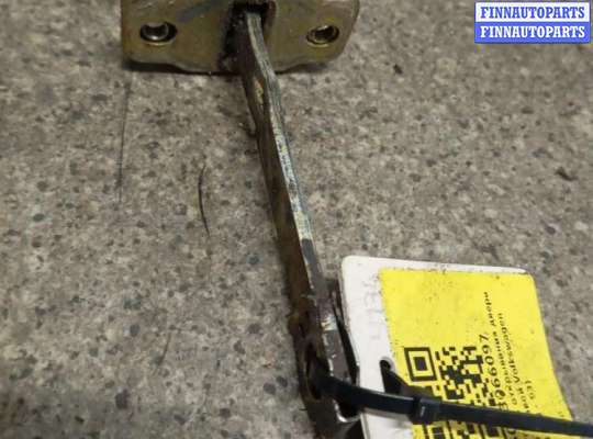 купить ОГРАНИЧИТЕЛЬ ОТКРЫВАНИЯ ДВЕРИ на VOLKSWAGEN PASSAT B3