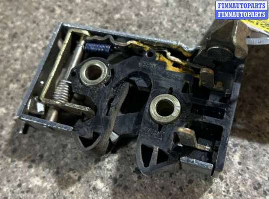 купить Замок двери задней правой на AUDI 80 B3