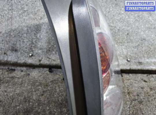 купить Фонарь задний правый на TOYOTA COROLLA VERSO